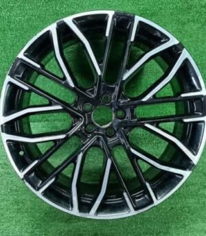 Zeekr 001 R22 (8893298881)