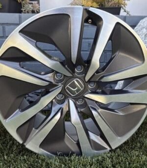 Honda Accord (R17) - (42800-TWA-AA1)