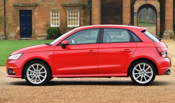 audi-a1-r18-82a601025r-2.jpg audi-a1-r18-82a601025r-2.jpg