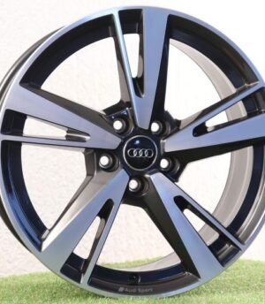 Audi A3 R18 (8Y0601025N)