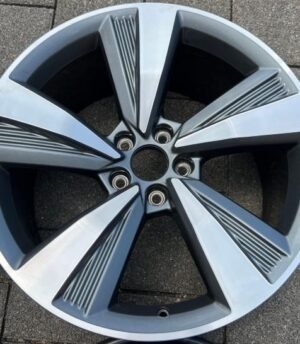 Audi A8 R19 (4N0601025C)