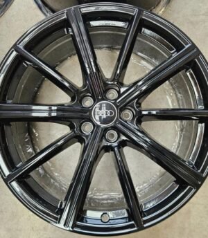 Audi Q5 R20 (80A601025AP B)