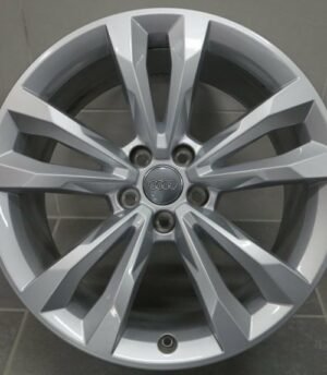 Audi Q7 R19 (4M0601025C S)