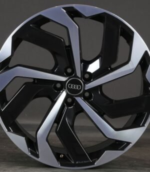 Audi Q8 e-tron R21 (4KE601025A)