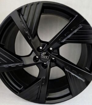 Audi Q8 e-tron R22 (4KE601025B B)