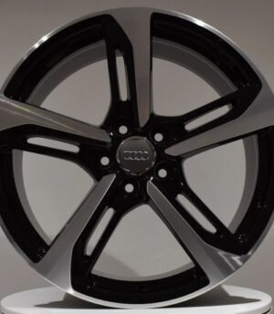 Audi TT R19 (8S0601025BE)