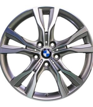 BMW 2 Series Active Tourer R18 (36116855093)