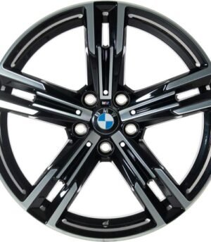 BMW 3 Series R18 (36118746631)