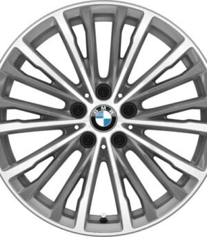 BMW 4 Series R18 (36116883523)
