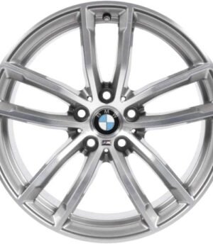 BMW 6 Series Gran Turismo R18 (36117855081)