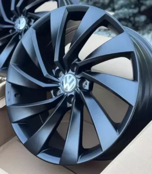 Volkswagen Passat (R18) BLM - 3C8601025D