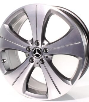 Mercedes GLA R20 (A24740137007X44)