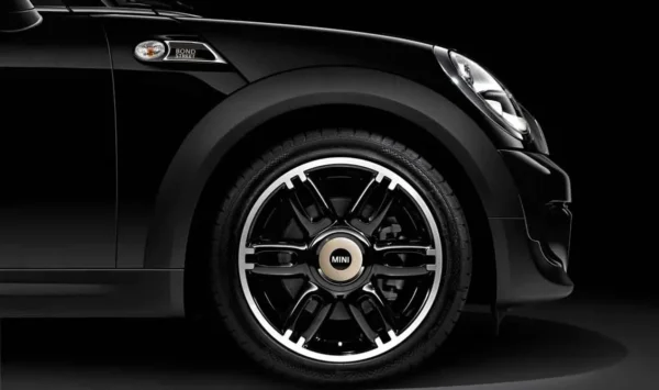 mini-coupe-r17-36116798721-2.webp