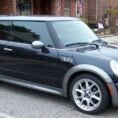 mini-hatch-r17-36116775686-2.jpg