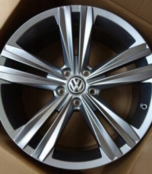 Volkswagen Touareg (R19) - 760601025P