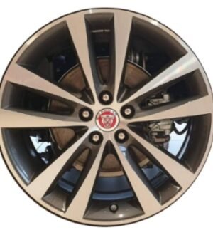 Jaguar XE R19 BLP (T4N4796,T4N4797)