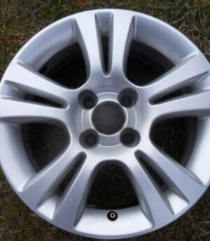 Opel Corsa R15 (13211899)