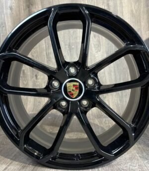 Porsche 718 Cayman R20 (982601025AN041, 982601025AP041)