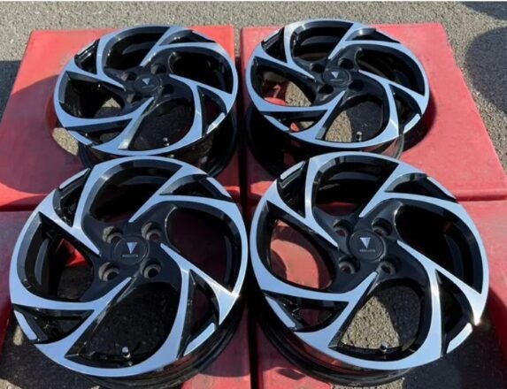 toyota-yaris-r15-d2426-61011-a-22.jpg toyota-yaris-r15-d2426-61011-a-22.jpg