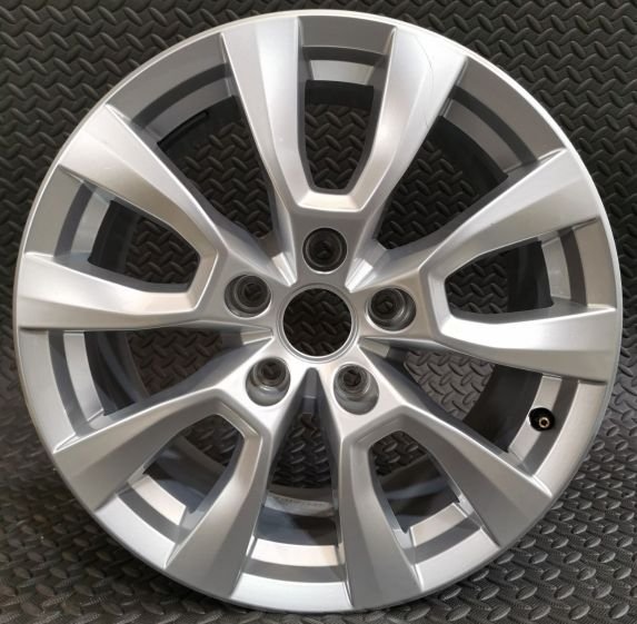 volkswagen-amarok-r17-2h6601025a-11.jpg volkswagen-amarok-r17-2h6601025a-11.jpg